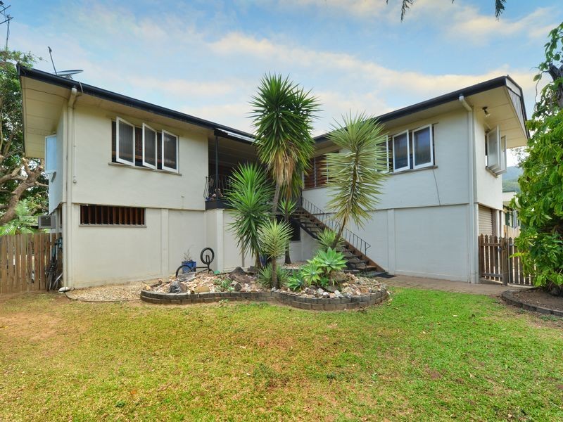 25 Langan Street, Earlville QLD 4870