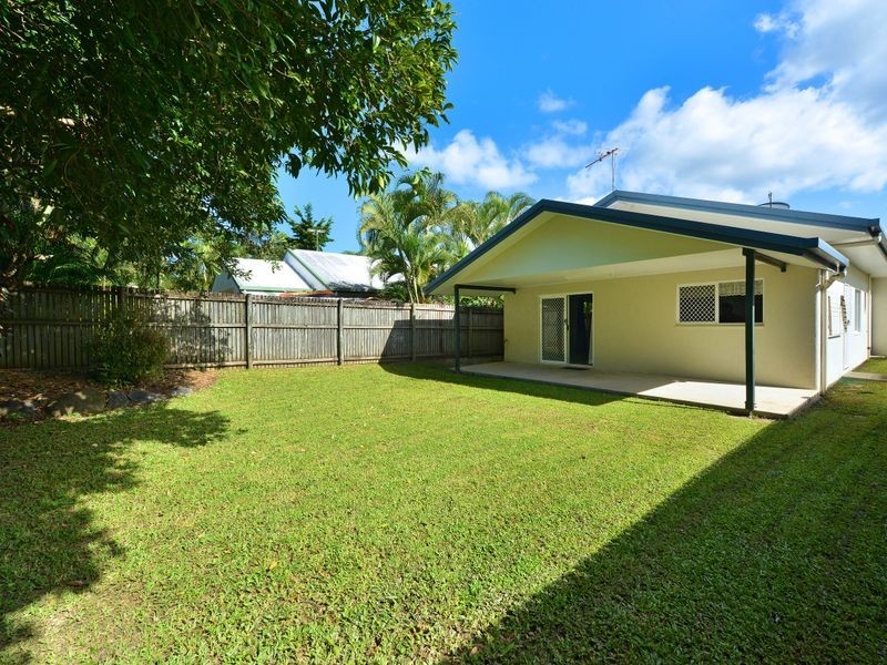 22 Dolphin Close, Kewarra Beach QLD 4879