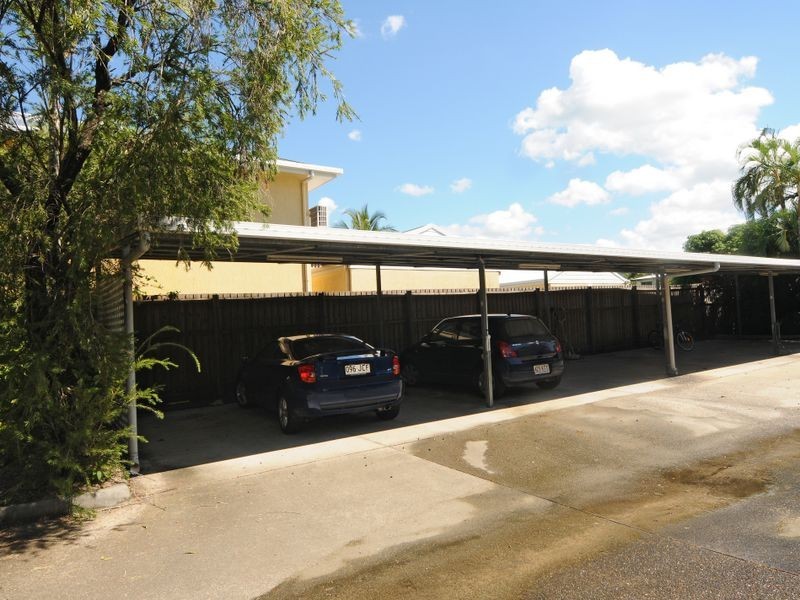 3/6 Springfield Crescent, Manoora QLD 4870