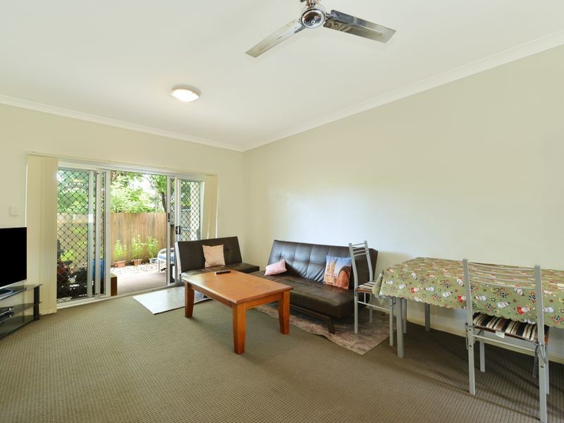 4/12 Mayers Street, Manunda QLD 4870