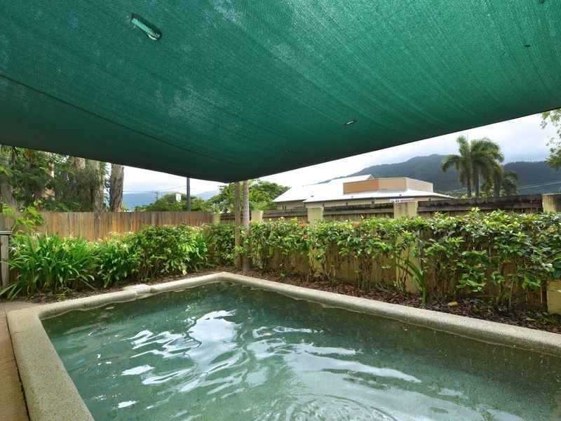 4/12 Mayers Street, Manunda QLD 4870