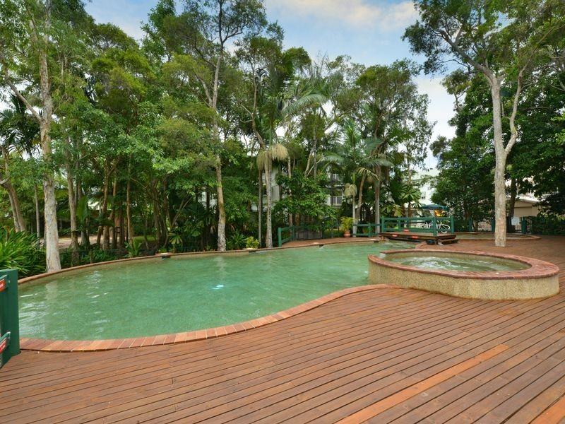 7/193 Mayers Street, Manoora QLD 4870