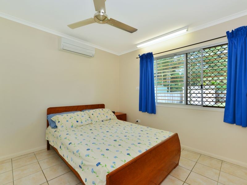 5 Bott Street, Whitfield QLD 4870