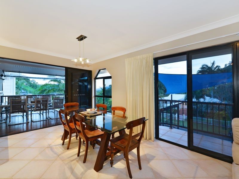 8 Robin Close, Bayview Heights QLD 4868