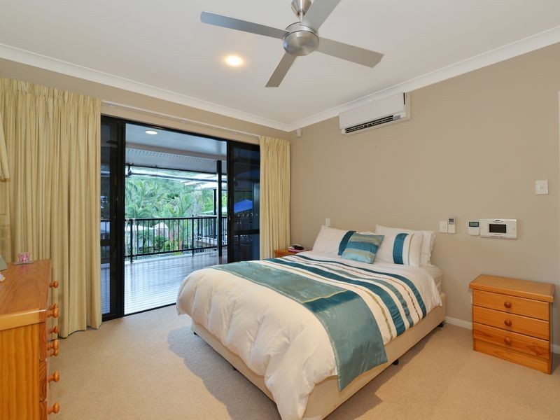 8 Robin Close, Bayview Heights QLD 4868