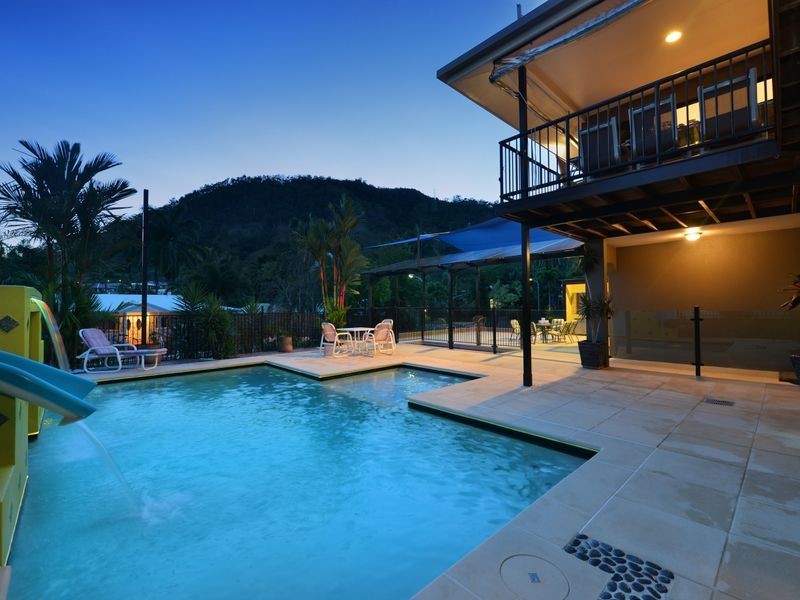 8 Robin Close, Bayview Heights QLD 4868