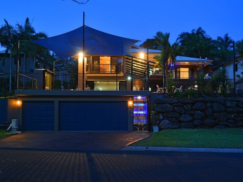 8 Robin Close, Bayview Heights QLD 4868