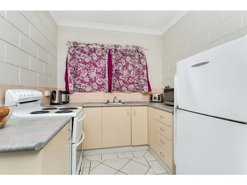 4/52 Pease Street, Manoora QLD 4870