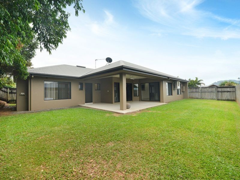 12 Norfolk Circuit, Redlynch QLD 4870