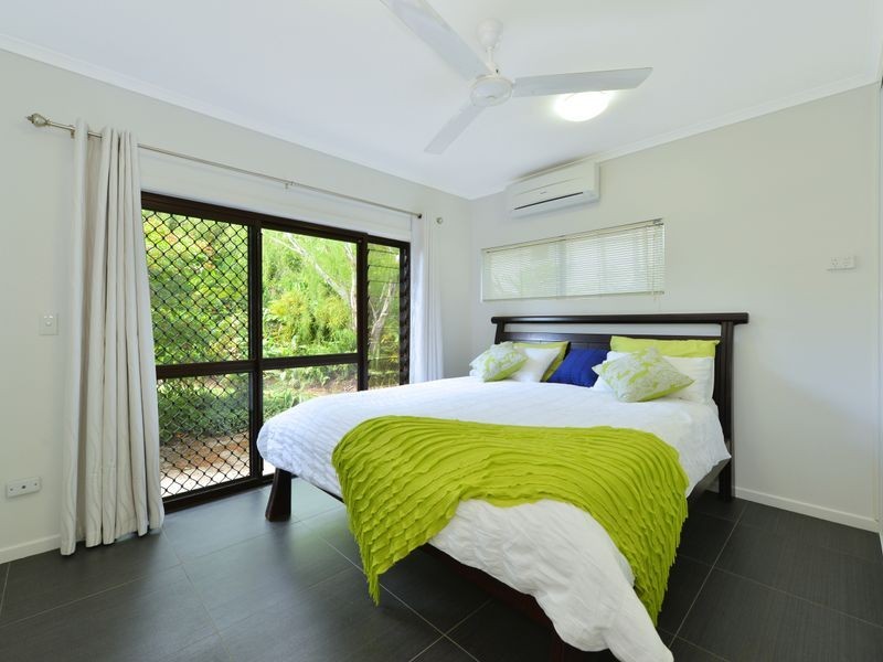52 Hobson Drive, Brinsmead QLD 4870