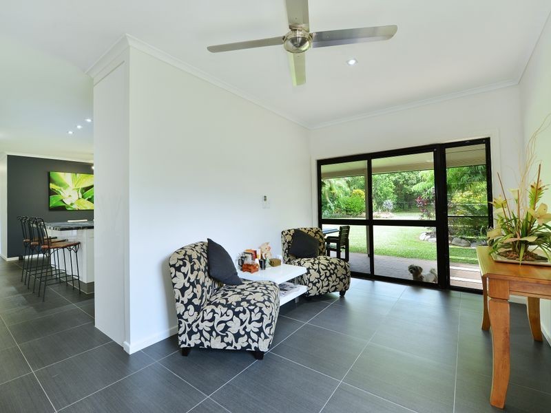 52 Hobson Drive, Brinsmead QLD 4870