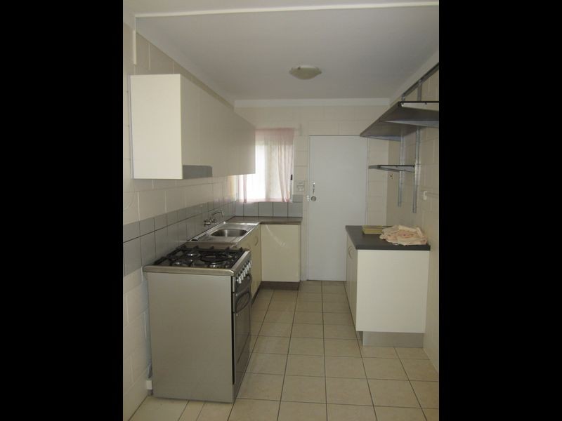4/189 McLeod Street, Cairns North QLD 4870