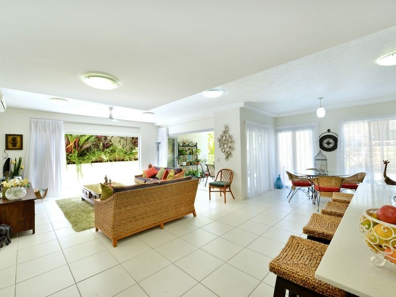 1/110-114 Collins Avenue, Edge Hill QLD 4870