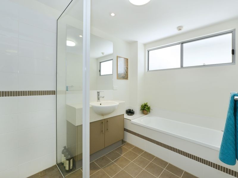 1/110-114 Collins Avenue, Edge Hill QLD 4870