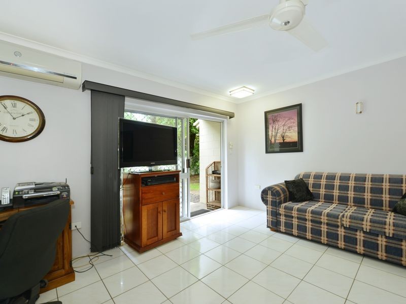 3 326 Mcleod Street, Cairns North QLD 4870