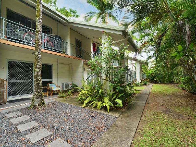 3 326 Mcleod Street, Cairns North QLD 4870