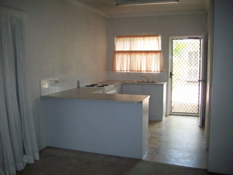 Manunda QLD 4870