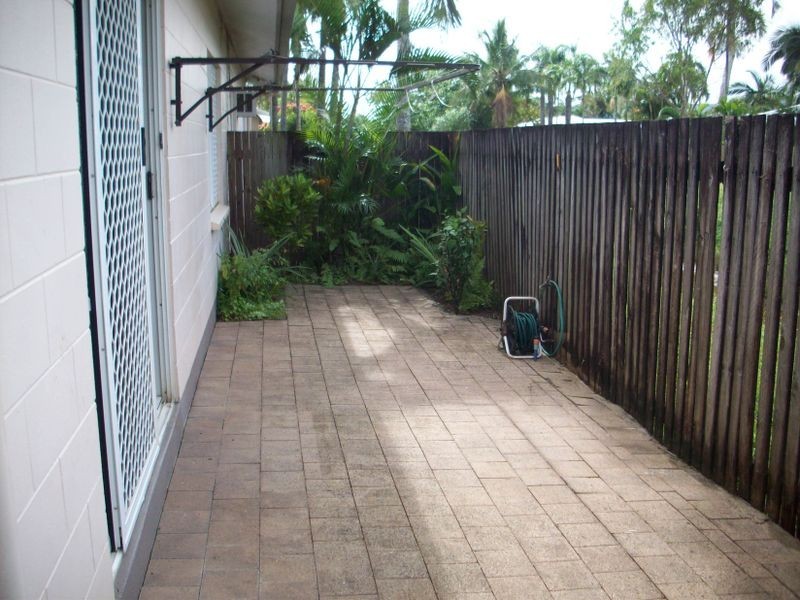 Manunda QLD 4870