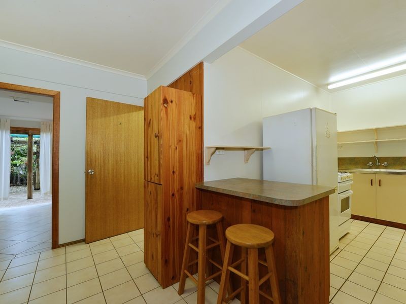 31-33 David Street, Machans Beach QLD 4878