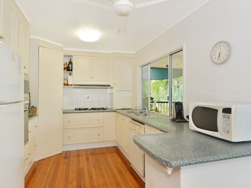42 Cassia Street, Edge Hill QLD 4870
