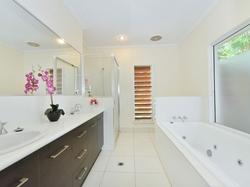 3 Findlay Street, Brinsmead QLD 4870