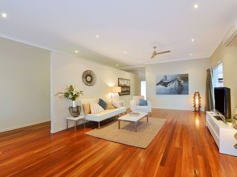 7 Hudson Street, Whitfield QLD 4870