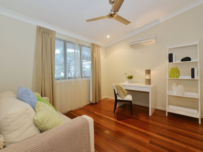 7 Hudson Street, Whitfield QLD 4870