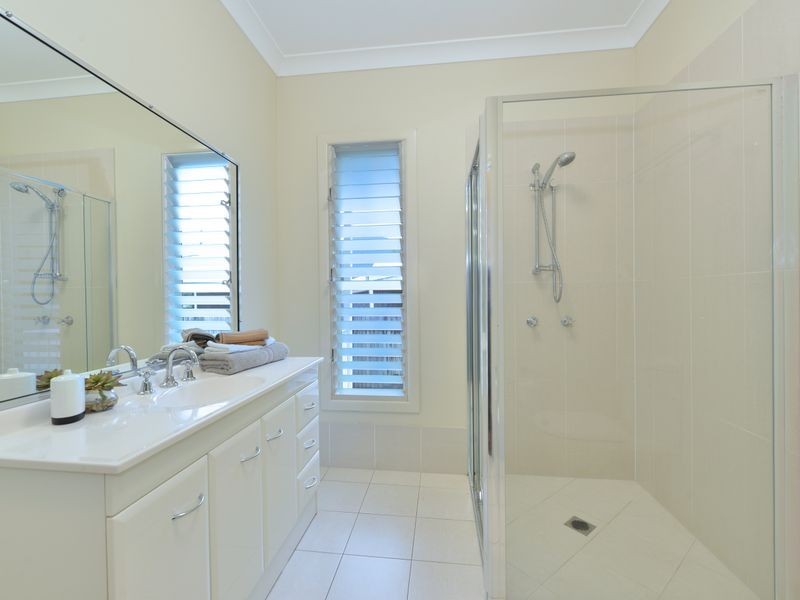 7 Hudson Street, Whitfield QLD 4870