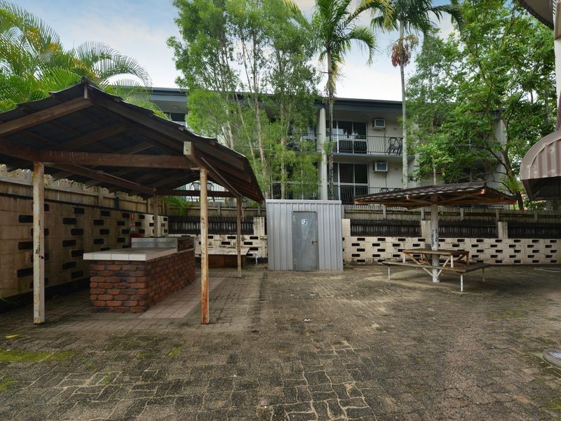 8/261-265 Sheridan Street, Cairns North QLD 4870