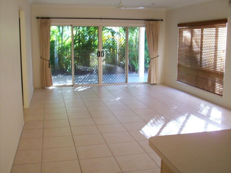 Brinsmead QLD 4870