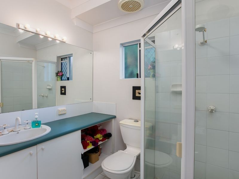 72 Bathurst Drive, Bentley Park QLD 4869