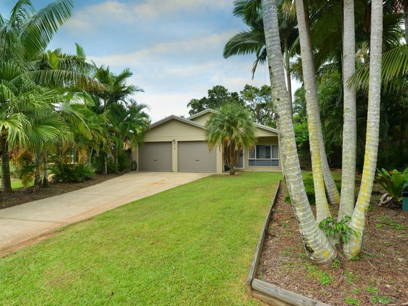 38 Satinash Close, Redlynch QLD 4870