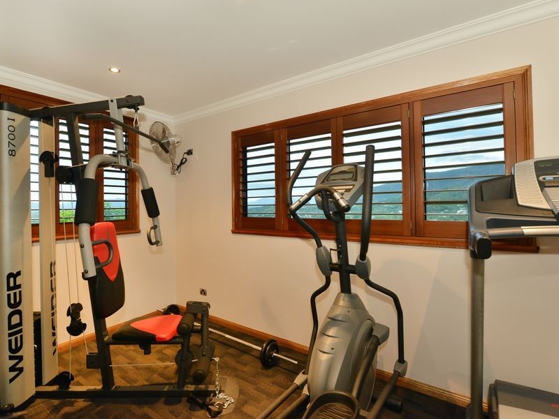 9 Solomon Place, Mooroobool QLD 4870