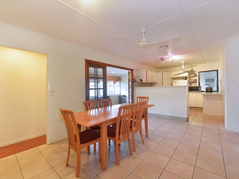 2/40 Sperring Street, Manunda QLD 4870