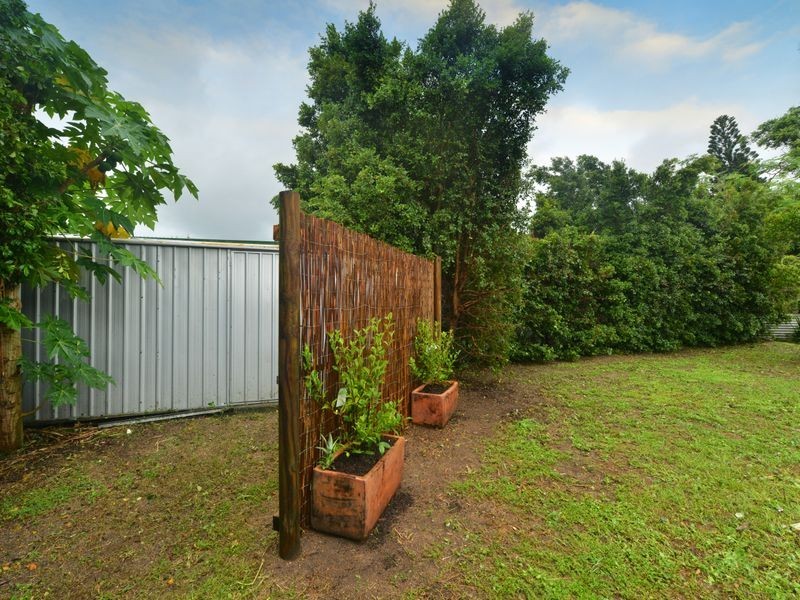 2/40 Sperring Street, Manunda QLD 4870