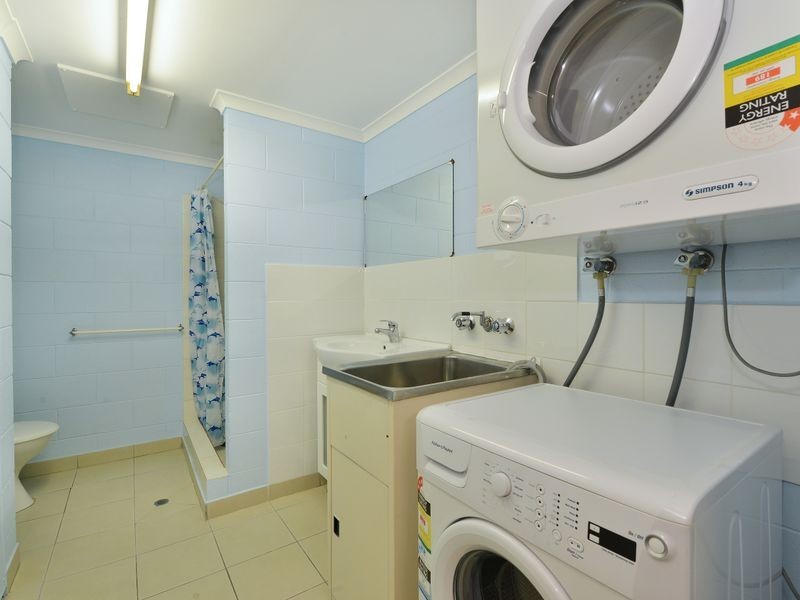 2/394 Mayers Street, Edge Hill QLD 4870