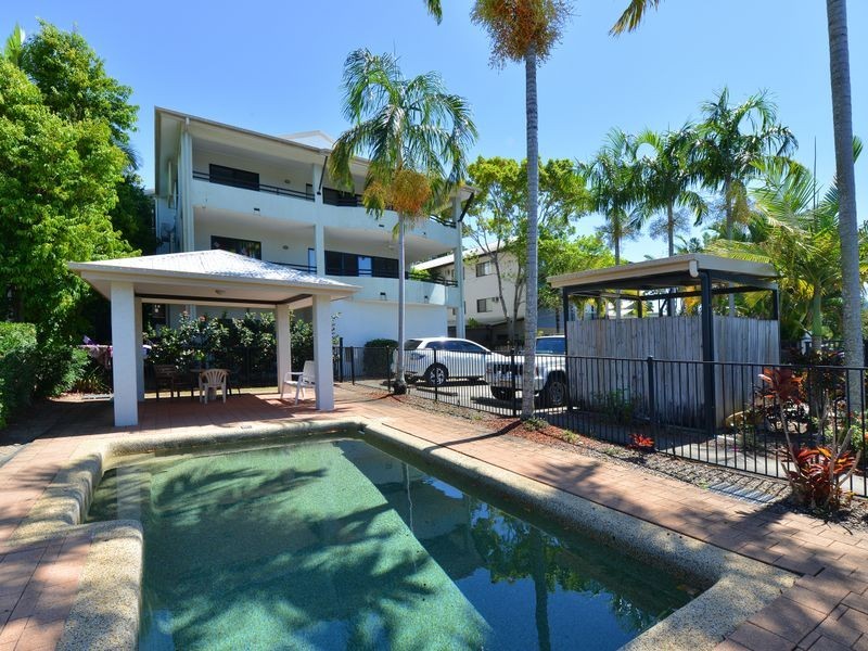 UNIT 3/157 Martyn Street, Manunda QLD 4870