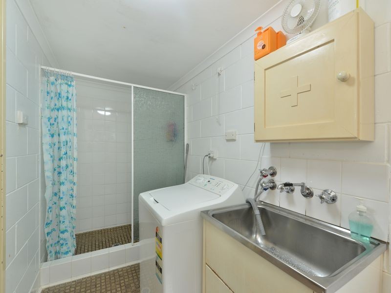 2/4 McPherson Close, Edge Hill QLD 4870