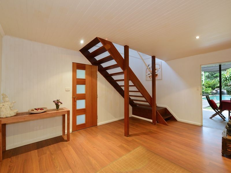 233 Woodward Street, Whitfield QLD 4870