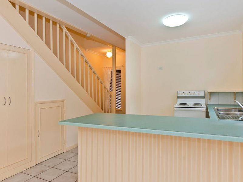 7/36 Springfield Crescent, Manoora QLD 4870