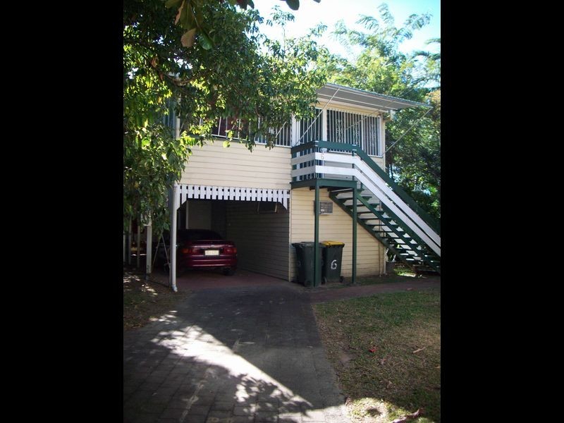 Mooroobool QLD 4870