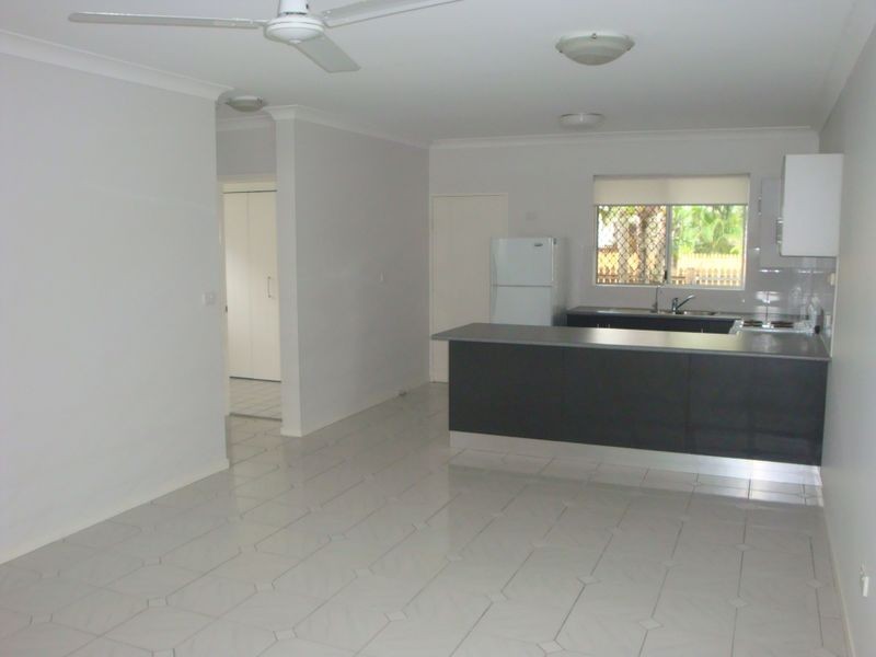 1/13 Givens Street, Westcourt QLD 4870