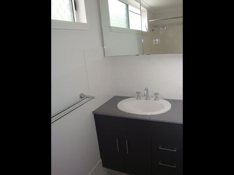 1/13 Givens Street, Westcourt QLD 4870