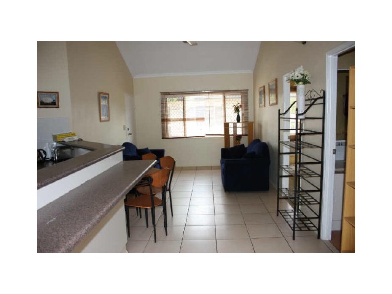 14/176 Hoare Street “Helena Court”, Manunda QLD 4870