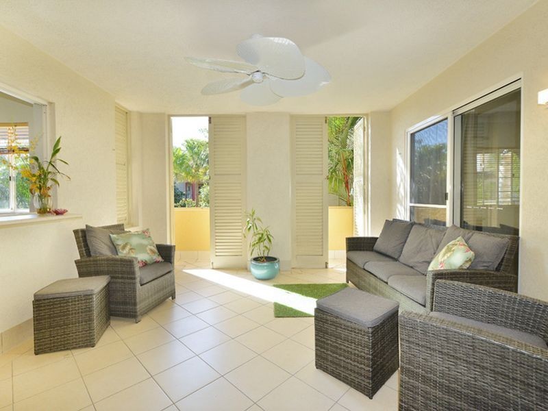1006/2 Greenslopes Street, Cairns North QLD 4870