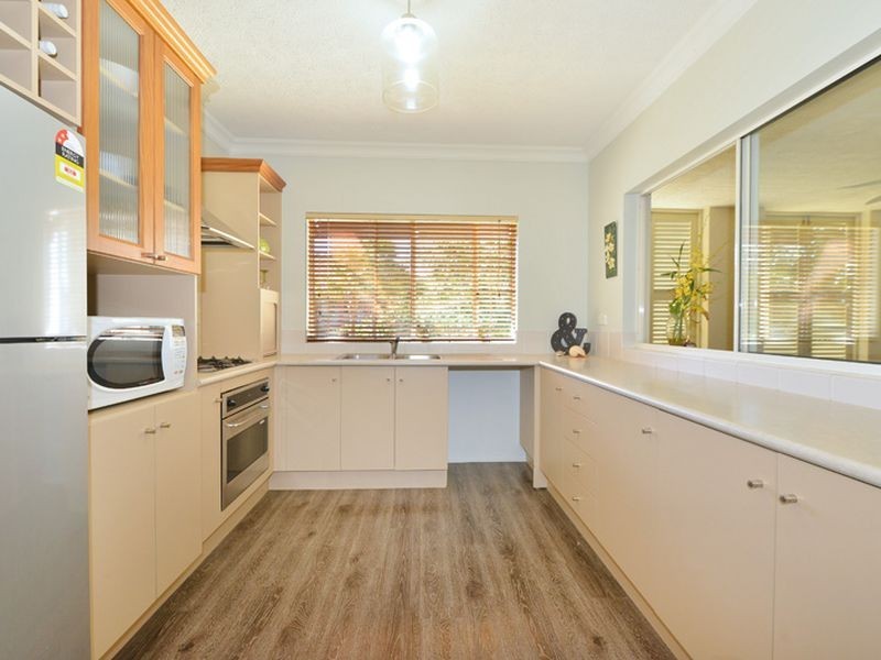 1006/2 Greenslopes Street, Cairns North QLD 4870