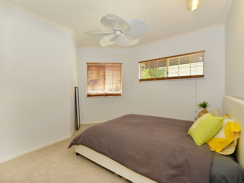 1006/2 Greenslopes Street, Cairns North QLD 4870