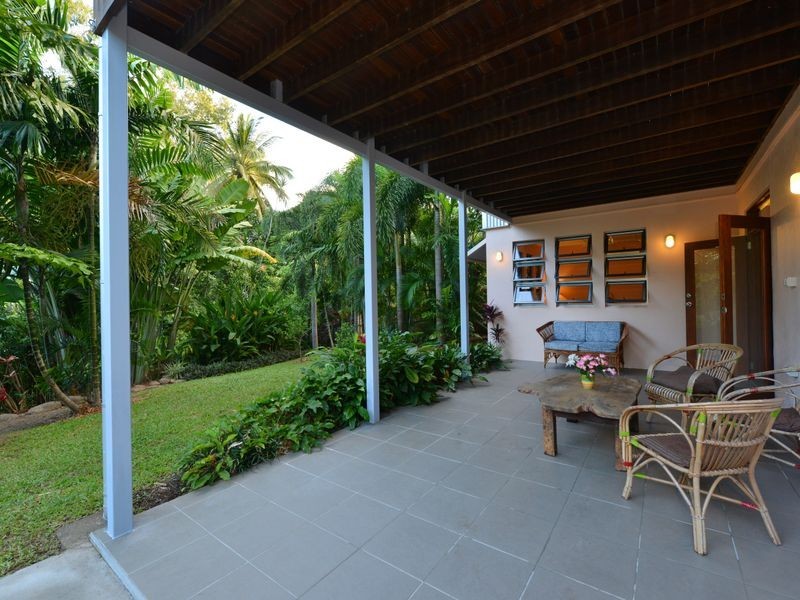 4 Walsh Street, Edge Hill QLD 4870