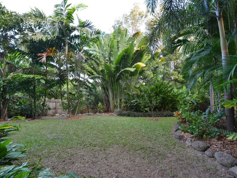 4 Walsh Street, Edge Hill QLD 4870