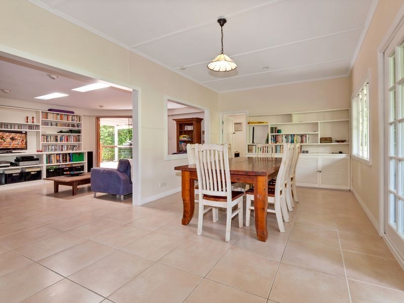 6 Avon Street, Stratford QLD 4870